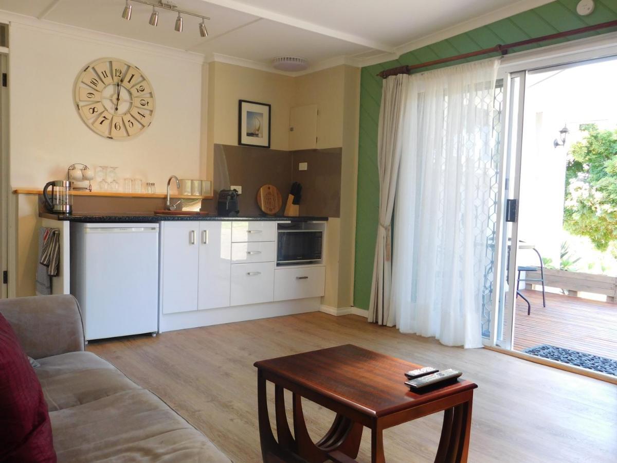 Amble'A'While On Tamar Apartment Rosevears Екстериор снимка